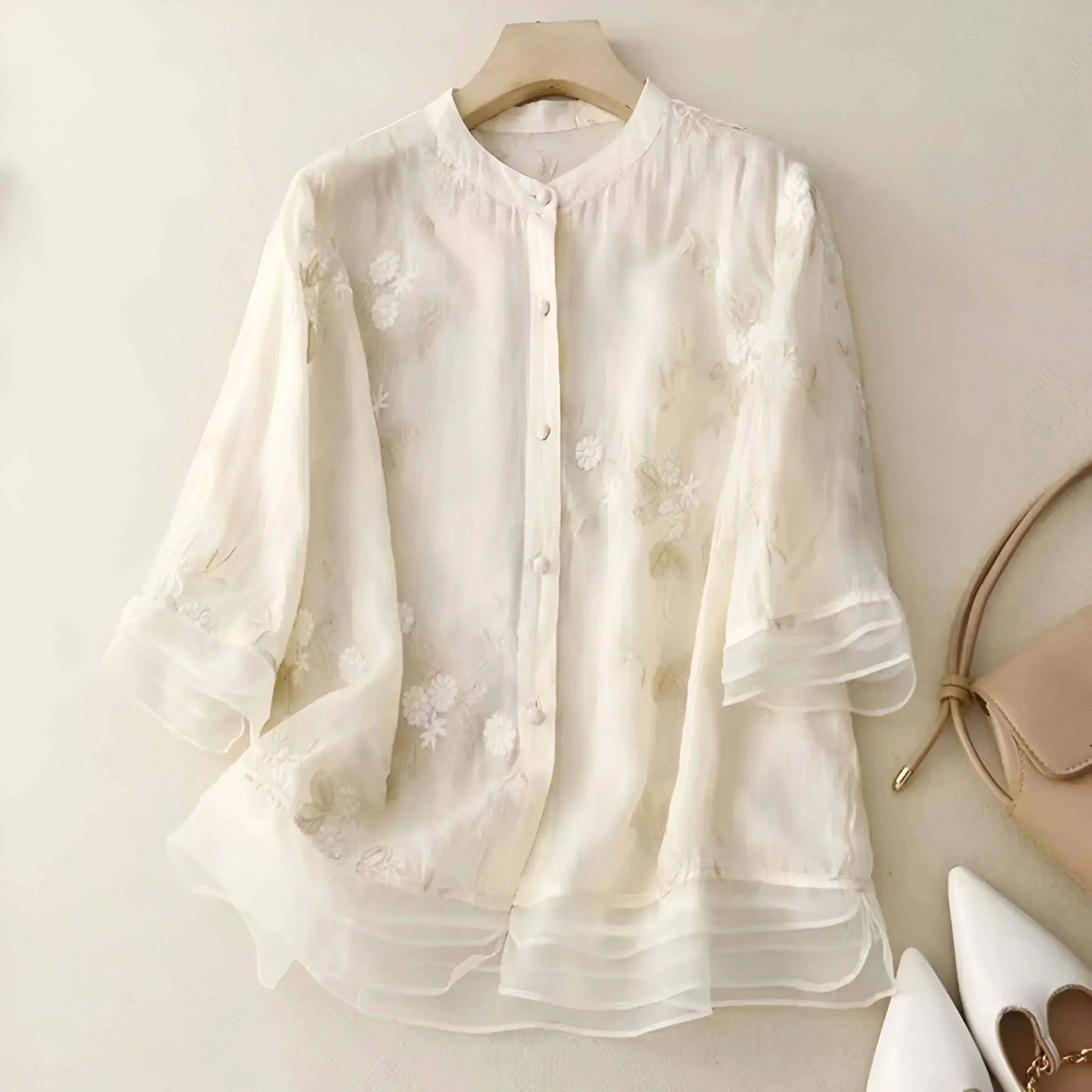 EMILY | COTTON TOP WITH EMBROIDERED FLOWERS - Image 8