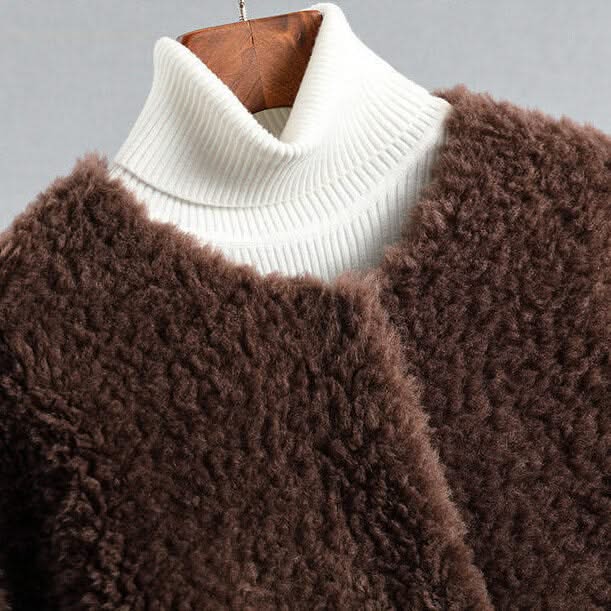 HOLLMERE SHEARLING COAT - Image 2